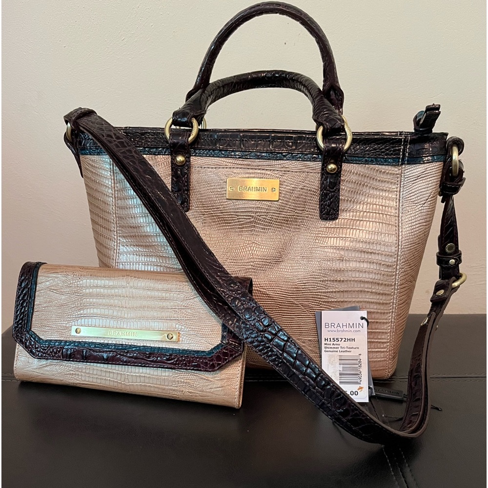 EUC Brahmin handbag with Wallet
